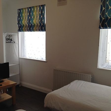 רומפורד Repton Private Hotel מראה חיצוני תמונה